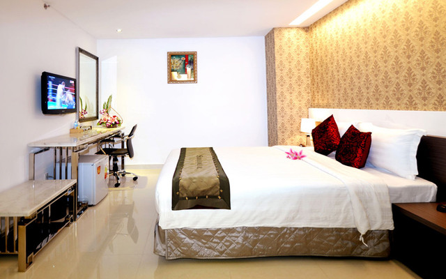 Sunflower Luxury Hotel