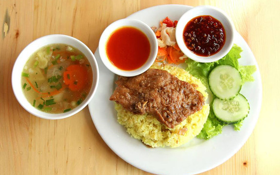 Kim Cương - Cơm, Phở & Hủ Tiếu