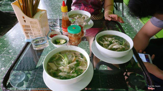 Phở gà ta