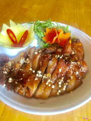 Chân giò chiên mắm 120k