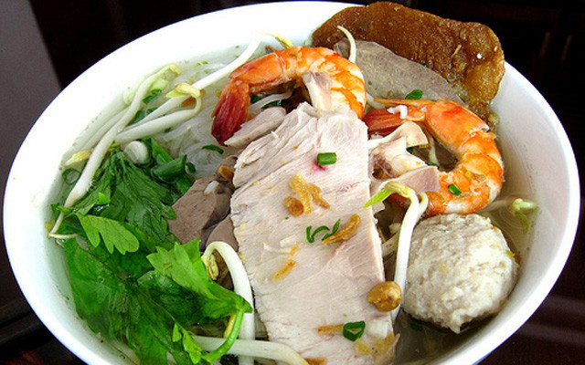 Hủ Tiếu Nam Vang Lan Phát