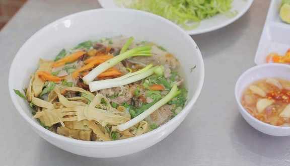 Hồng Phương - Bún Riêu & Bún Măng Vịt - Nguyễn Chí Thanh