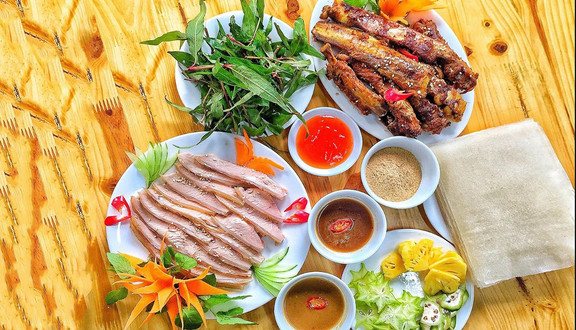 Sơn Hân - Đặc Sản Bê Thui