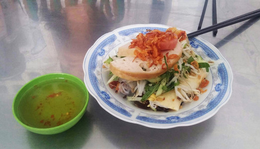 Bánh Cuốn