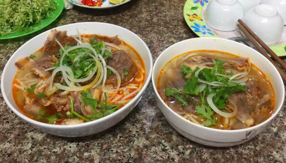 Hương Giang - Bún Huế & Cơm Rang