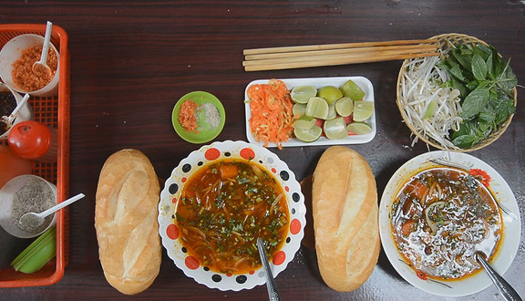 Bò Kho Tuyết Lan