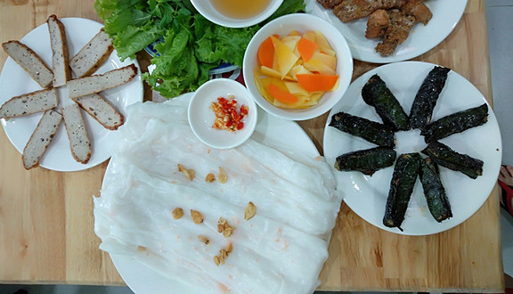 Bánh Cuốn Làng Mai