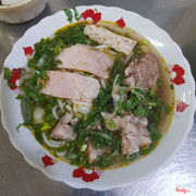 bún bò giò heo