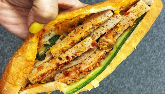 Bánh Mì Số 1 - Lê Văn Hiến