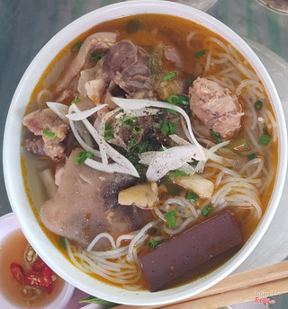 Bún giò chả