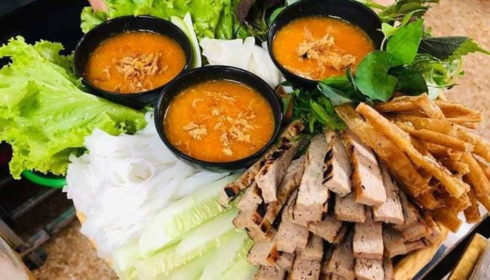 Quán Bọn Mình - Nem Nướng Nha Trang - 21 Ngách 9/105 Doãn Kế Thiện