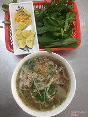 Phở tái gân 35k 