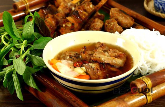 San San 2 - Bún Chả - 12 Tô Vĩnh Diện