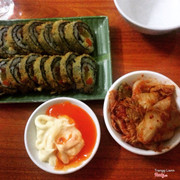 Đồ Hàn ở đây ăn khá ngon, giá cả phải chăng
