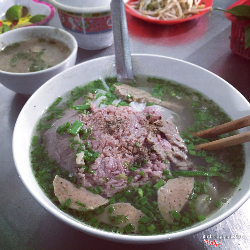 phở bò tái
