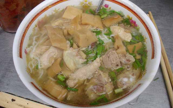 Bún Măng - 30 Tháng 4