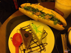 tiramisu + bánh mì