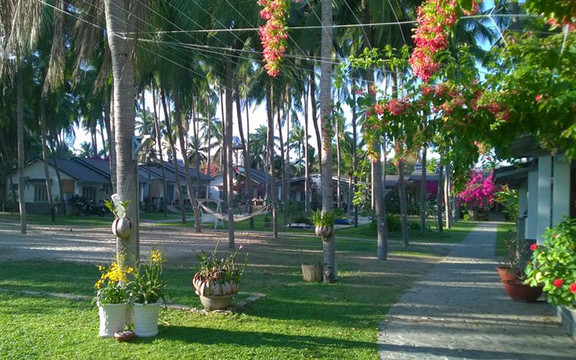 Cat Sen Auberge - Bungalows In The Green