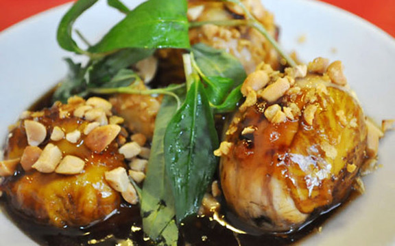 Vịt Lộn Xào Me & Bắp Xào