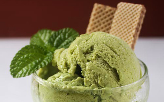 Kem Kiwi - Trần Cao Vân