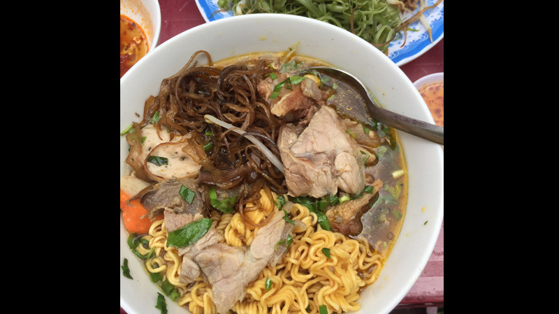 Bún Bò Huế Út Mai