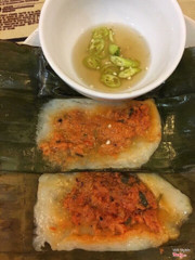 Bánh được gói bằng lá chuối nên làm nên độ thơm ngon đặc trưng xứ Huế