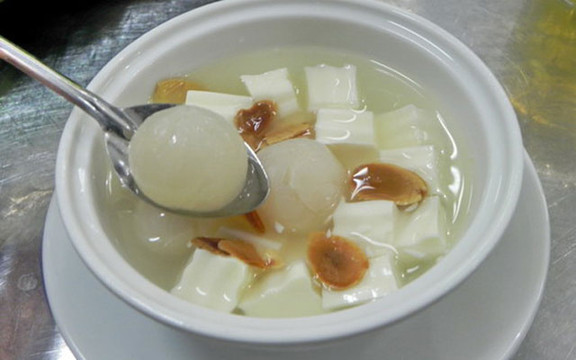 Chè Khúc Bạch Phố Hàng Tre