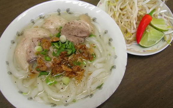 Minh Nhựt - Hủ Tiếu, Bánh Canh & Nui