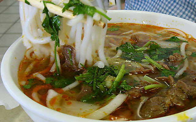 Bún Bò Huế Sông Hương - Phú Mỹ Hưng