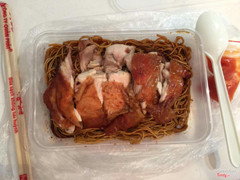 Mỳ Gà quay xá xíu