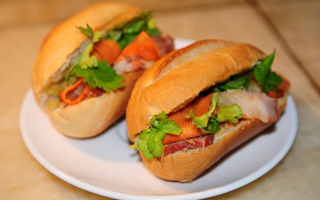 Bánh Mì, Bánh Ướt & Bánh Hỏi