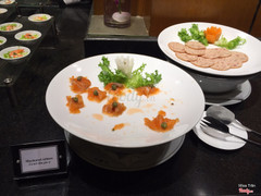 Món cá hồi tẩm gia vị ngon và lạ miệng