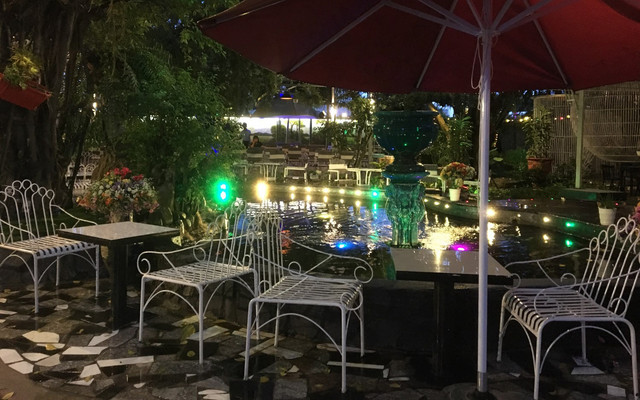 Eden Garden - Coffee & Spa