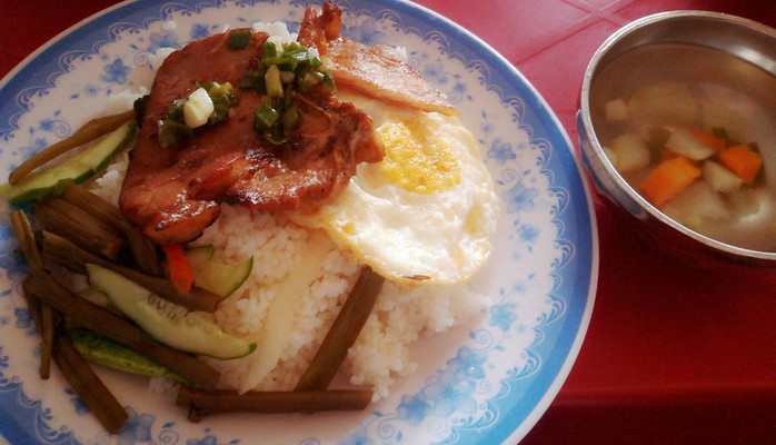 Quán Cơm Bích Chi