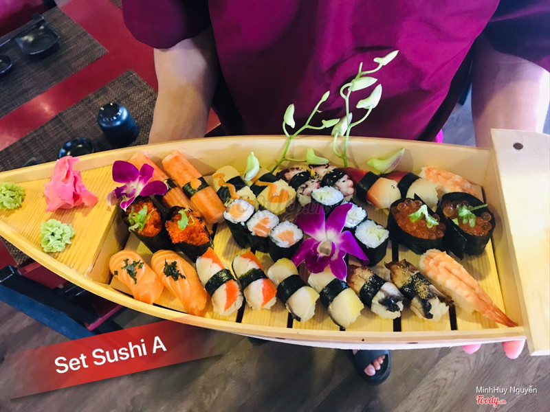 Sushi rất ngon không gian đẹp