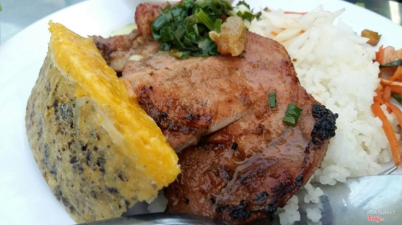Cơm Sườn Chả hấp