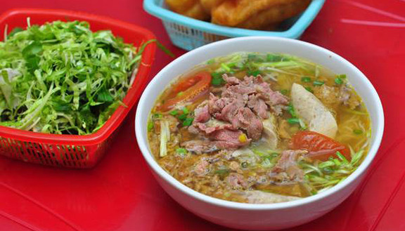 Quán 106 - Bún Riêu & Hủ Tiếu