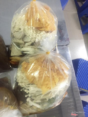 Khách order lẩu mang về