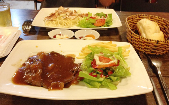 Chasseur Blanc - Nhà Hàng Pháp