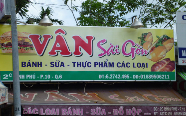 Tiệm Bánh Mì Vân Sài Gòn