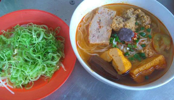 Bún Riêu Bà Điểm - Phan Văn Hớn