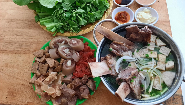 Phở Trung - Gia Truyền Hà Nội