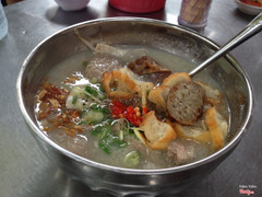 1 tô cháo đầy đủ