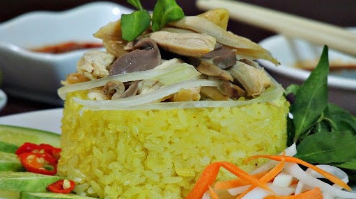 BÍCH VÂN - CƠM GÀ, MÌ XÀO & NUI XÀO