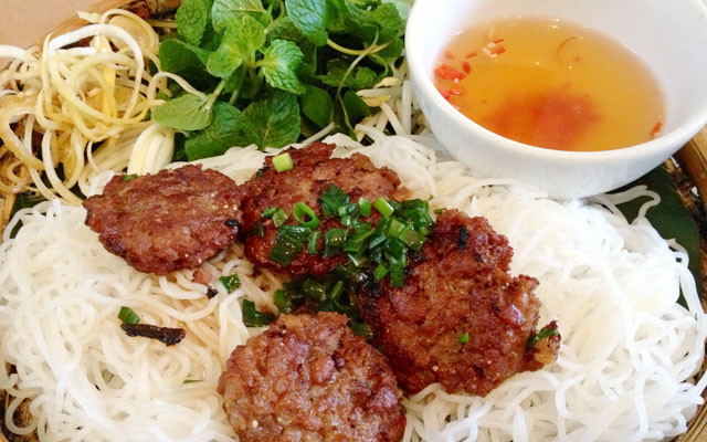 Bún Chả Hà Nội - Hẻm Cao Thắng