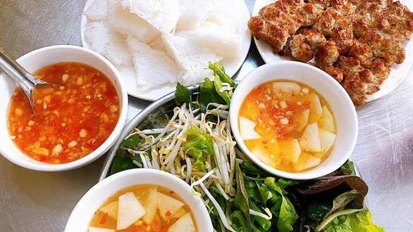 Quán Bún Chả Nướng & Chả Cuốn Hoàng Oanh - Phong Định Cảng