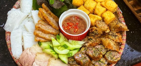 Bún Đậu Hoàng Trinh - 22/1 Văn Cao