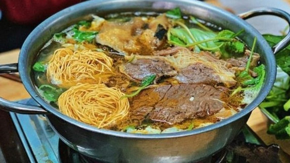 Lẩu Bò Nhà Gỗ Đà Nẵng - Huỳnh Thúc Kháng