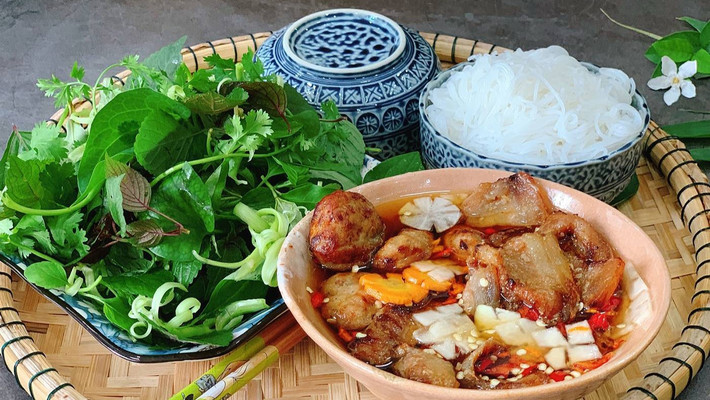 Bún Chả A Toàn - 81 Trần Phú