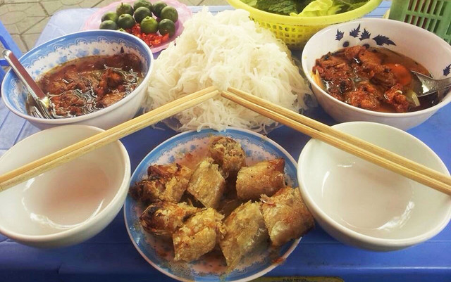 Bún Chả Quạt - Nguyễn Bình